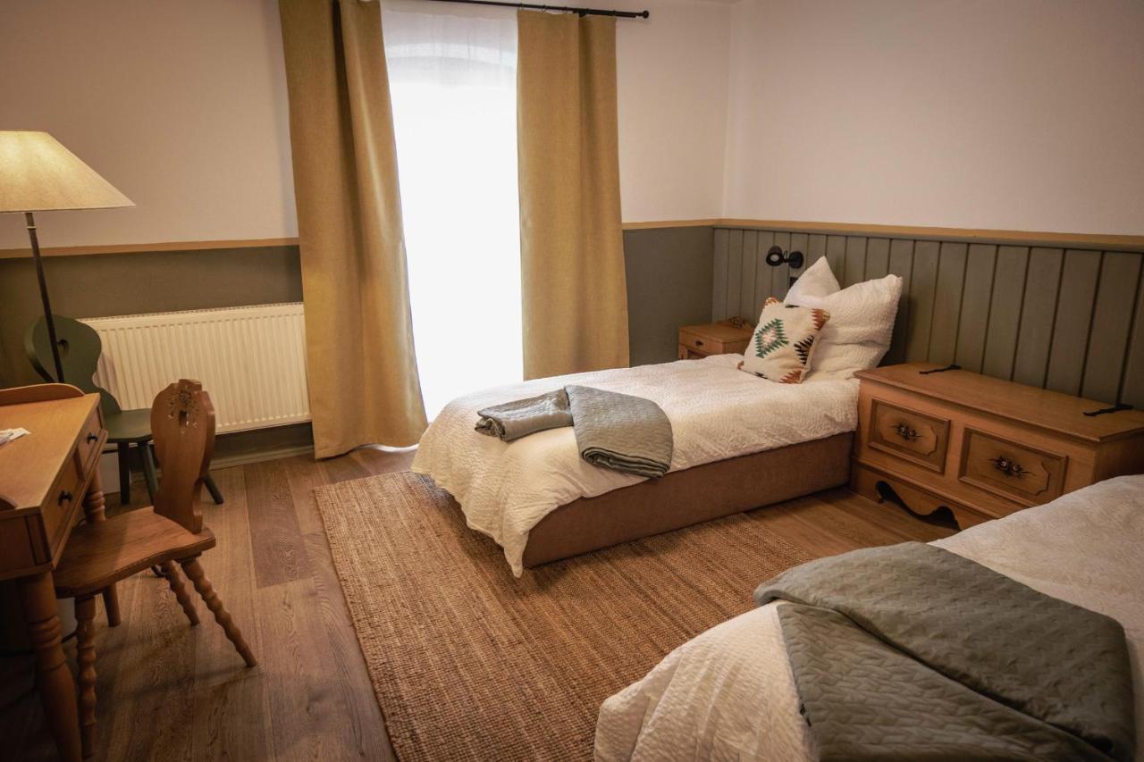 Kastanienhof Pfettrach Hotel Altdorf  Luaran gambar
