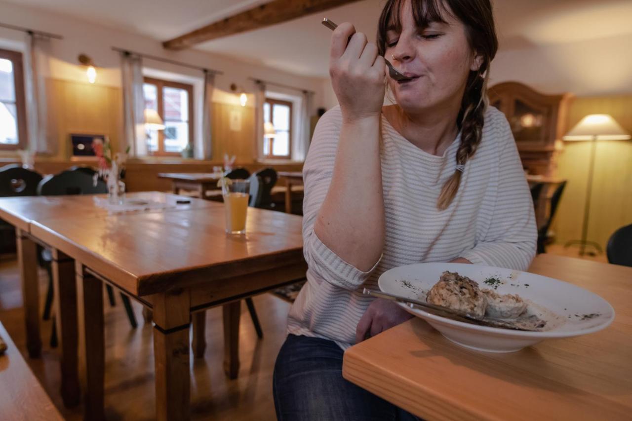 Kastanienhof Pfettrach Hotel Altdorf  Luaran gambar